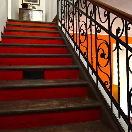 Casa Biglino - *